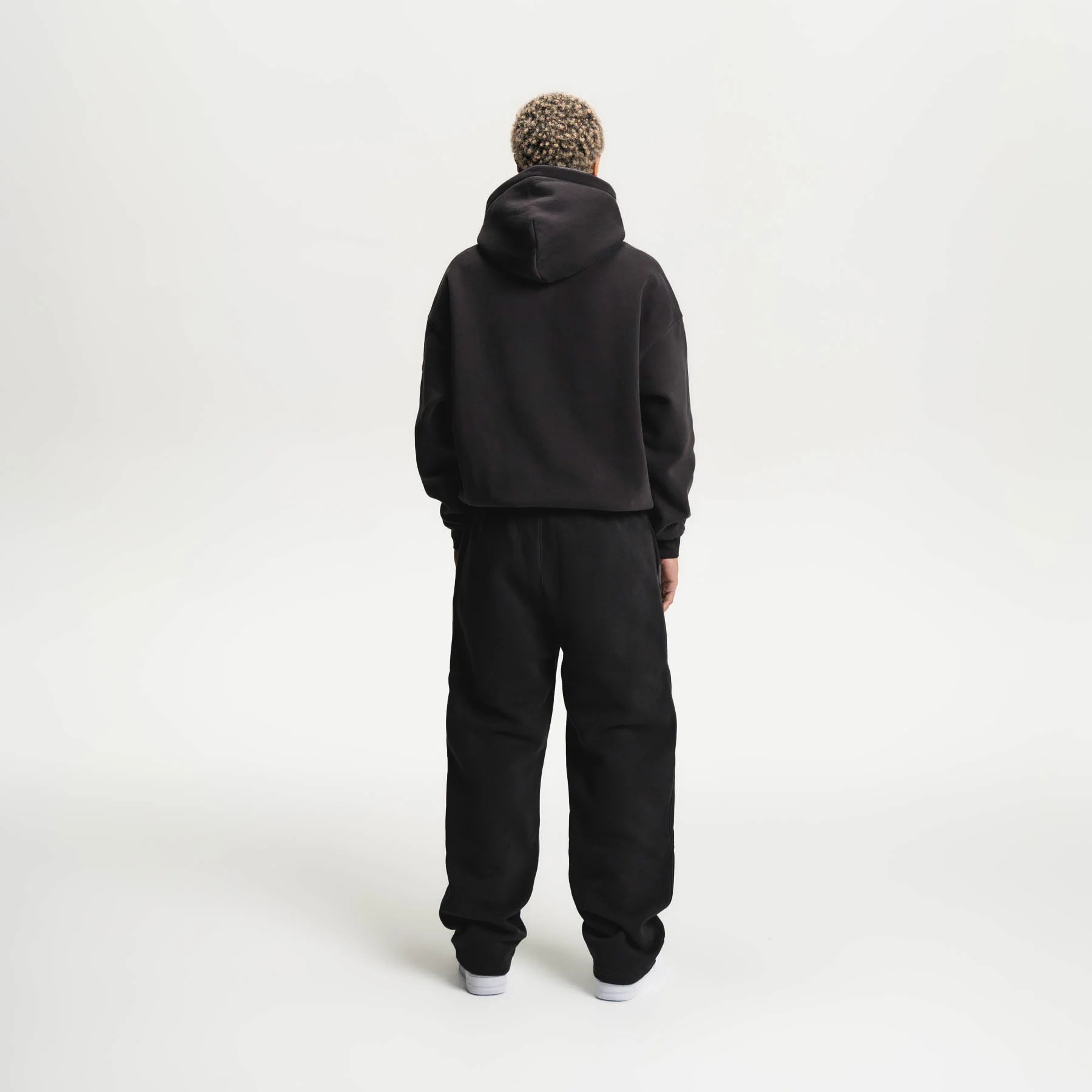 Relaxed Soft Hoodie - Image 5
